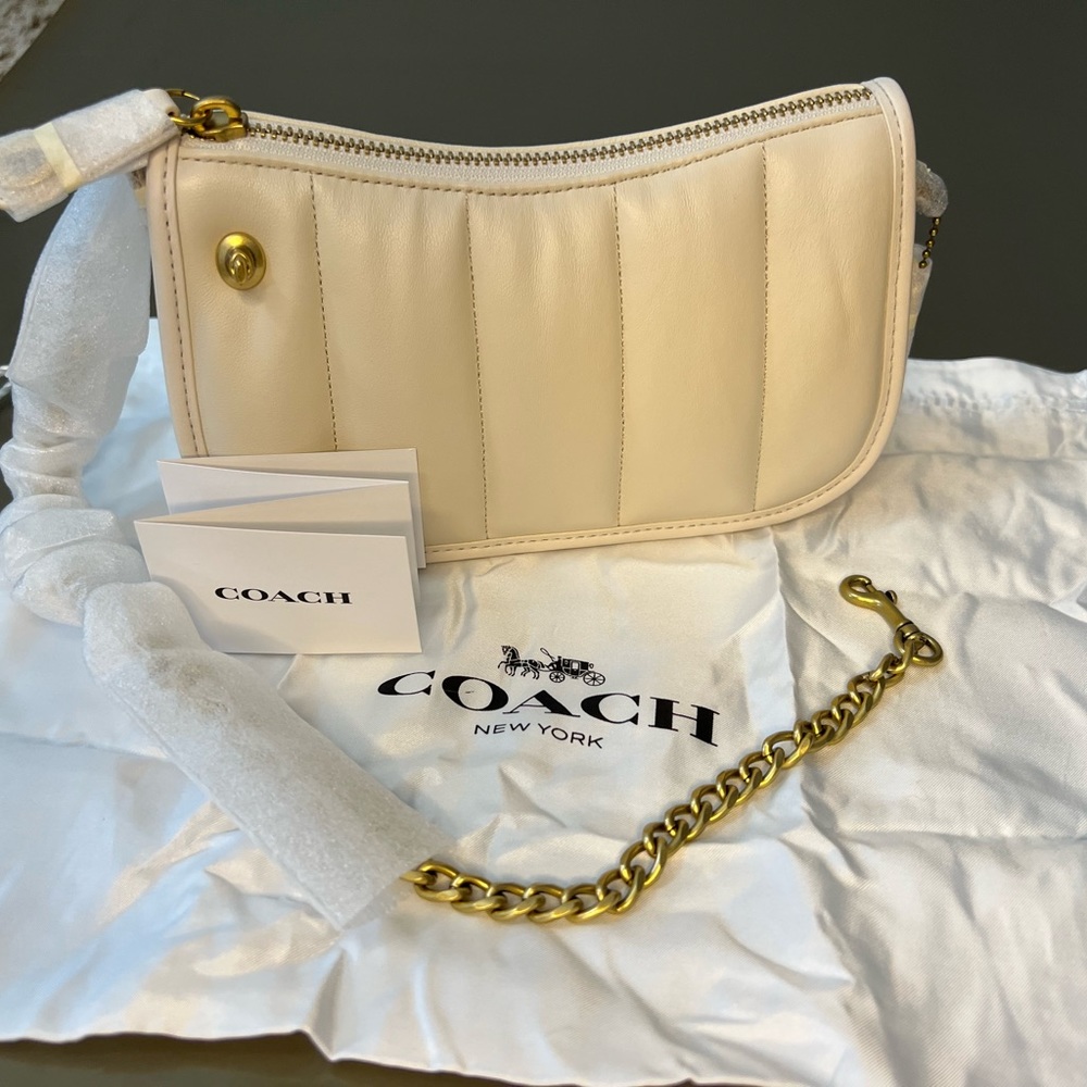 Brand New Coach White Leather Swinger 20 with Quilting Purse